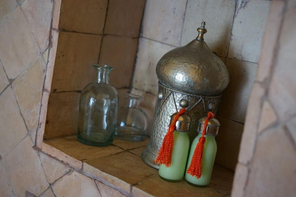 Le Cazar Hotel El Ain Екстериор снимка
