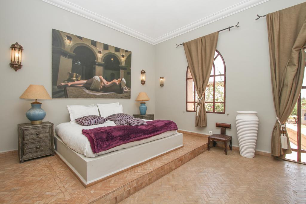 Le Cazar Hotel El Ain Екстериор снимка
