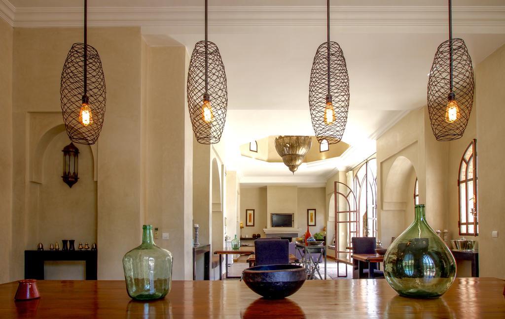 Le Cazar Hotel El Ain Екстериор снимка